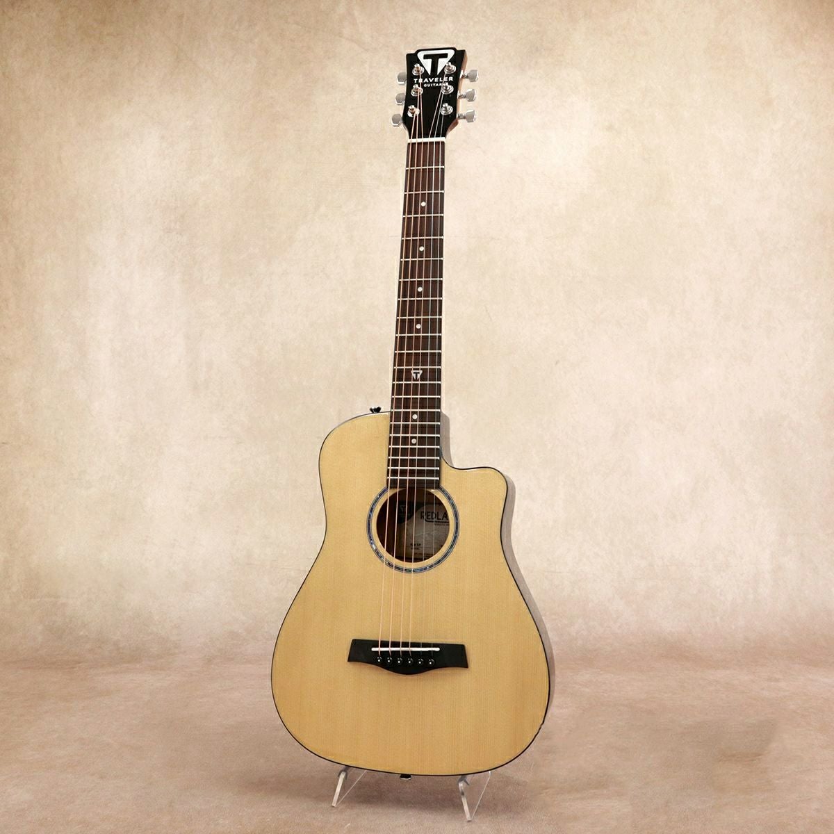 Traveler Guitar ( トラベラーギター ) Ultra-Light Acoustic, Vintage