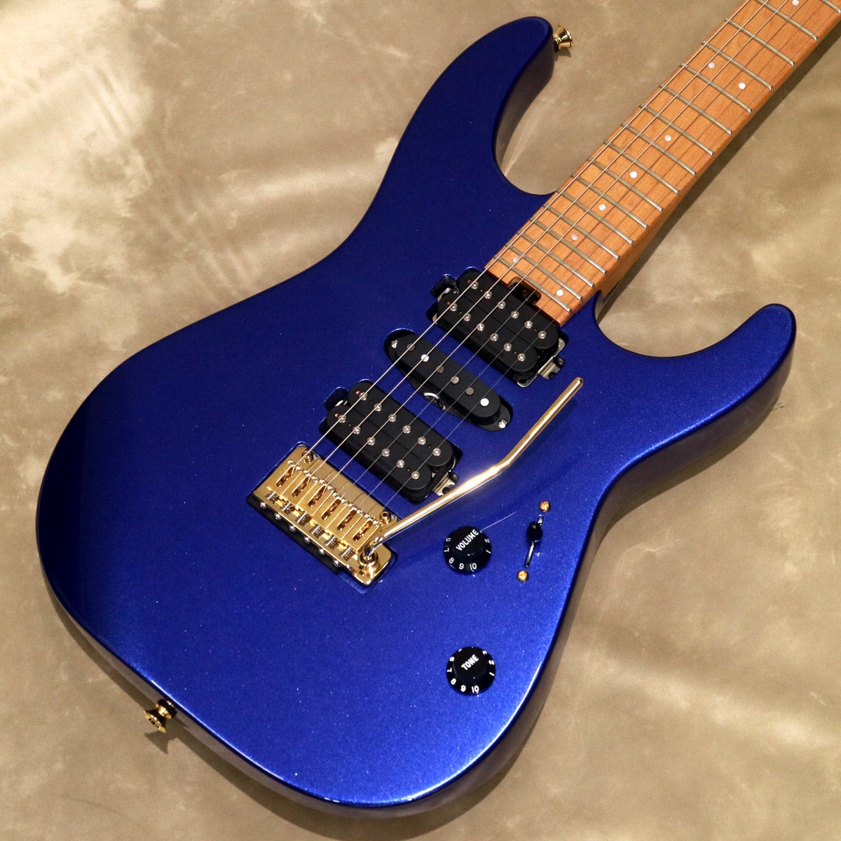 Outlet]Charvel ( シャーベル ) Pro-Mod Dinky DK22 SSS 2PT CM, Gloss
