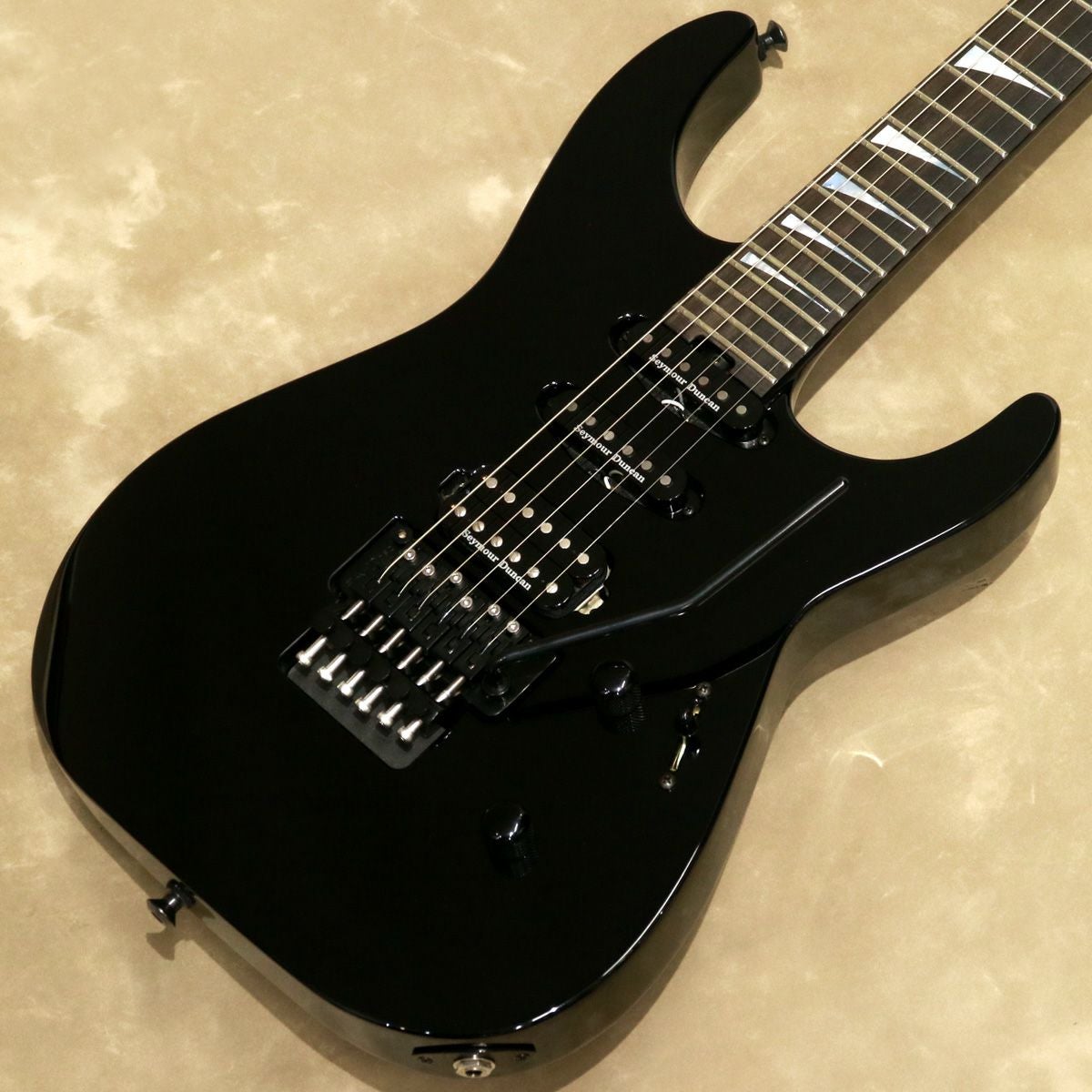 Jackson ( ジャクソン ) X Series Rhoads RRX24-MG7, Satin Black with