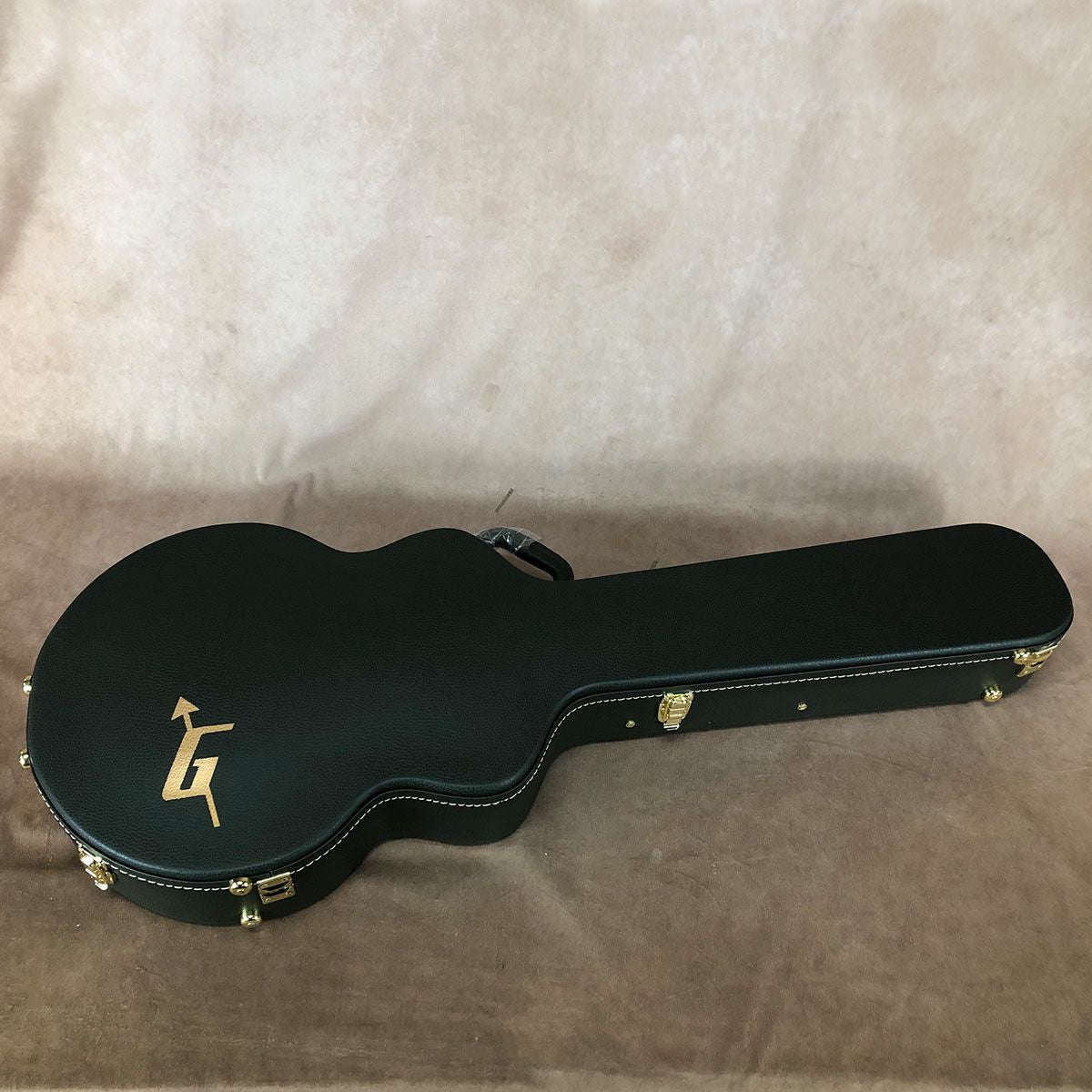 ヴィンテージ　Gretsch　純正品　1950年代　ハードケース　送料込 Gretsch Guitar Hard Case for Broadkaster【WEBSHOP在庫】（B級特価