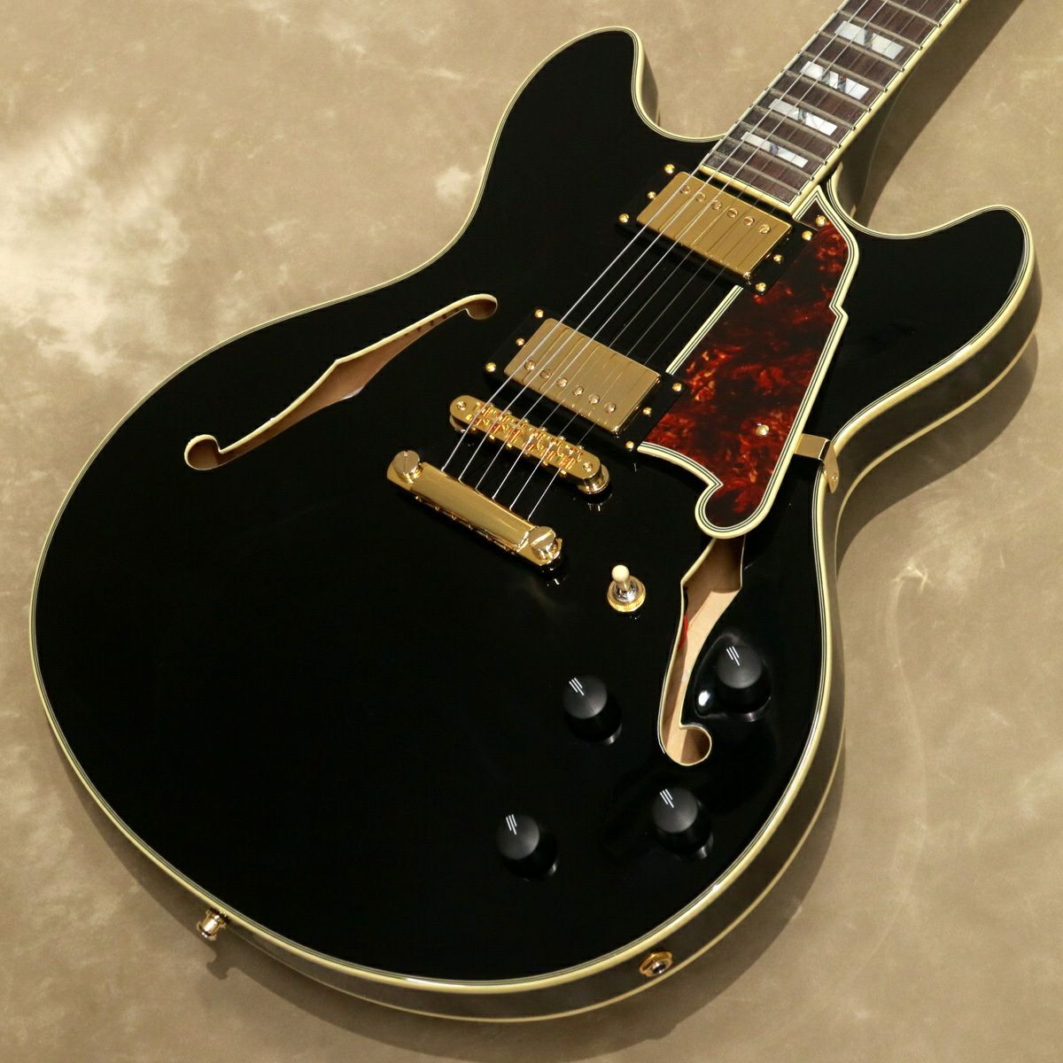 D'Angelico ( ディアンジェリコ ) Excel DC, Solid Black | ギターの