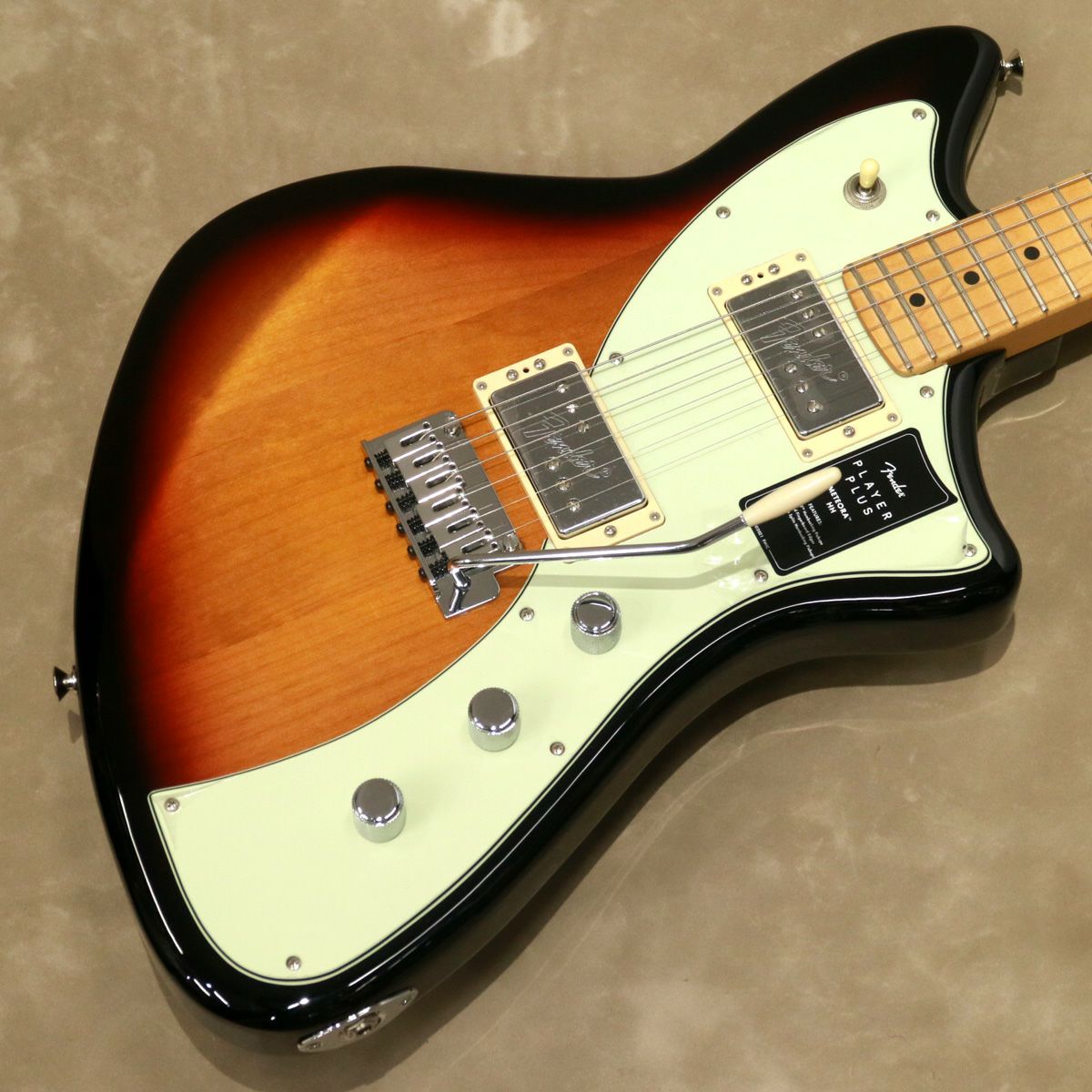 Used] Fender ( フェンダー )Player Plus Meteora HH 3-Color Sunburst