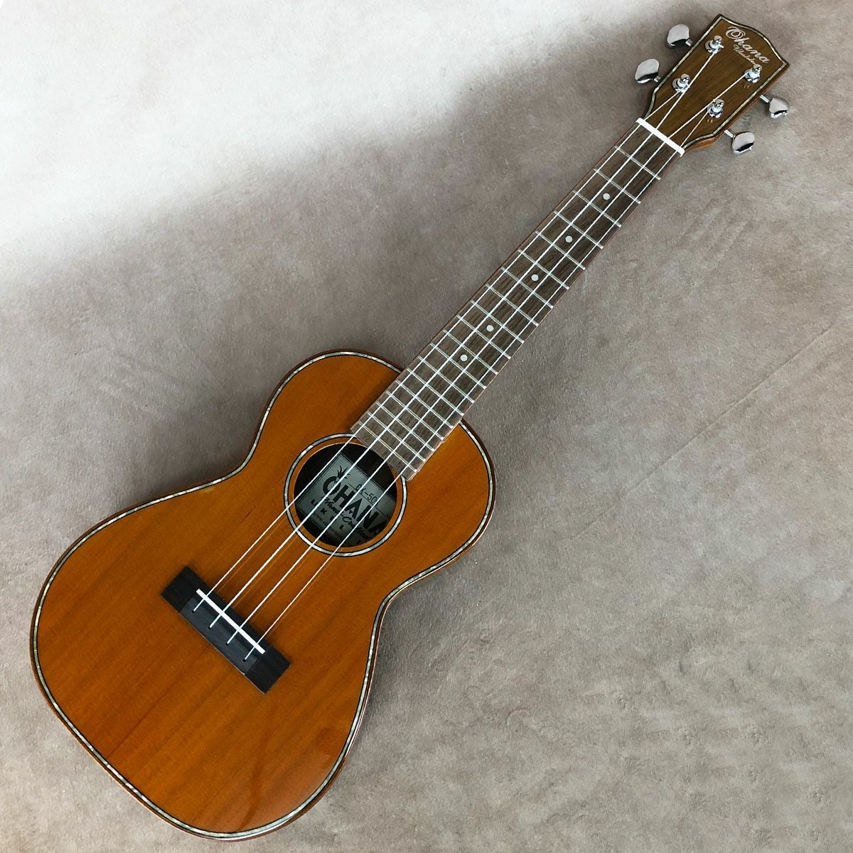 Ohana Ukuleles ( オハナウクレレ ) CK-35CG CL, Cynthia Lin Series
