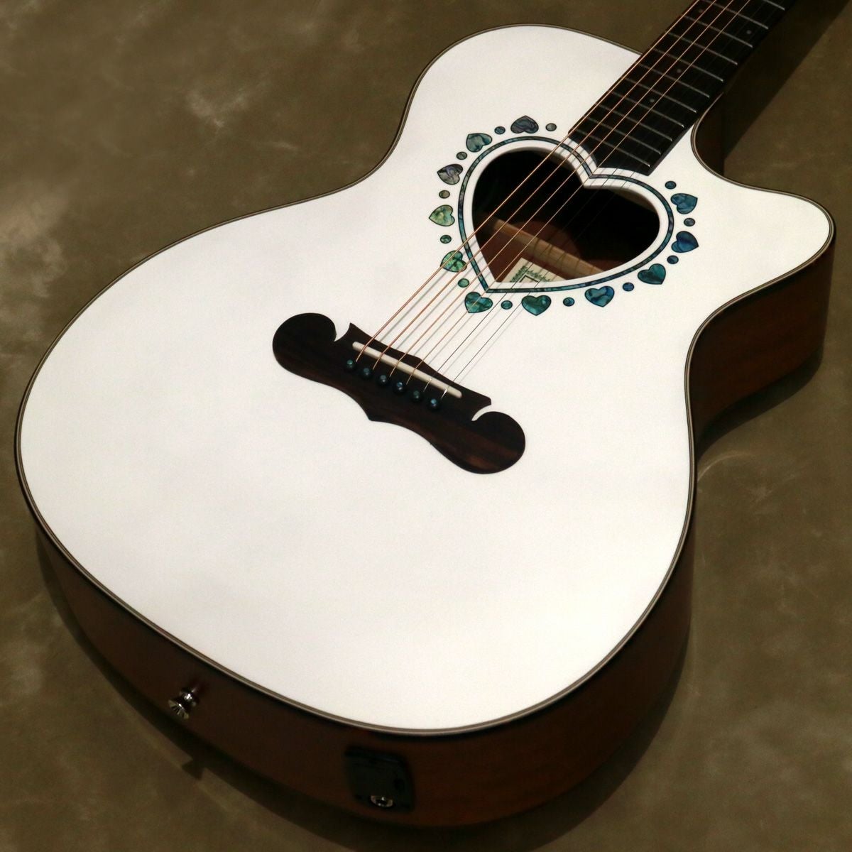 Zemaitis ( ゼマイティス ) CAF-90HCW, White Abalone | ギターの通販