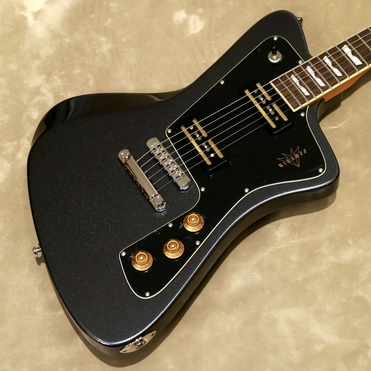 Baum Guitars ( バウム・ギター ) Wingman, Dark Moon | ギターの通販